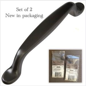 Oil rubbed bronze drawer pulls or cabinet handles